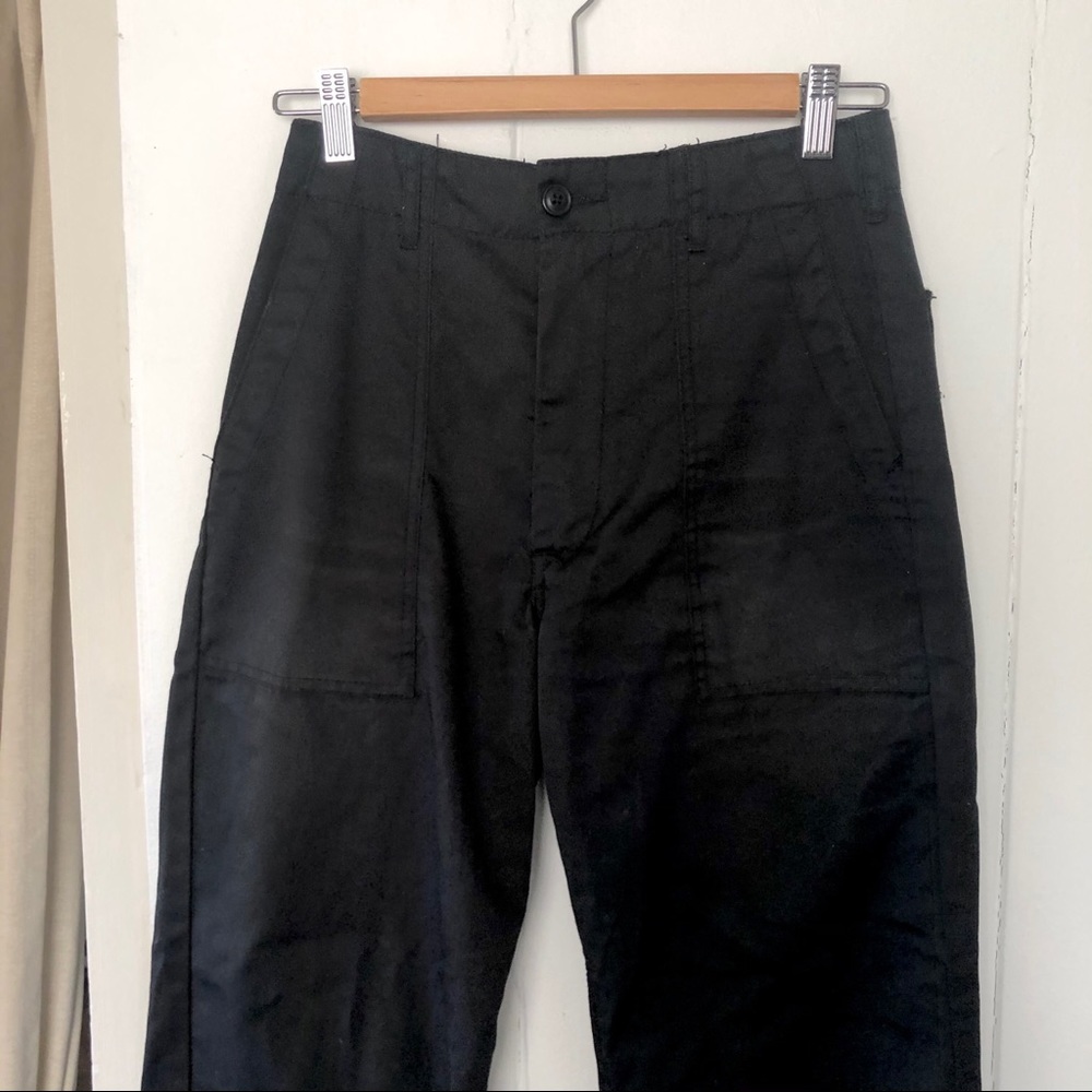Brandy Melville cropped black pants